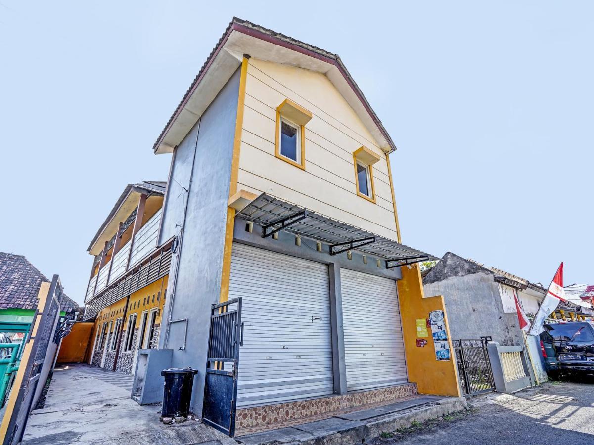 Spot On 91595 Sruni Syariah Gedangan Exterior foto
