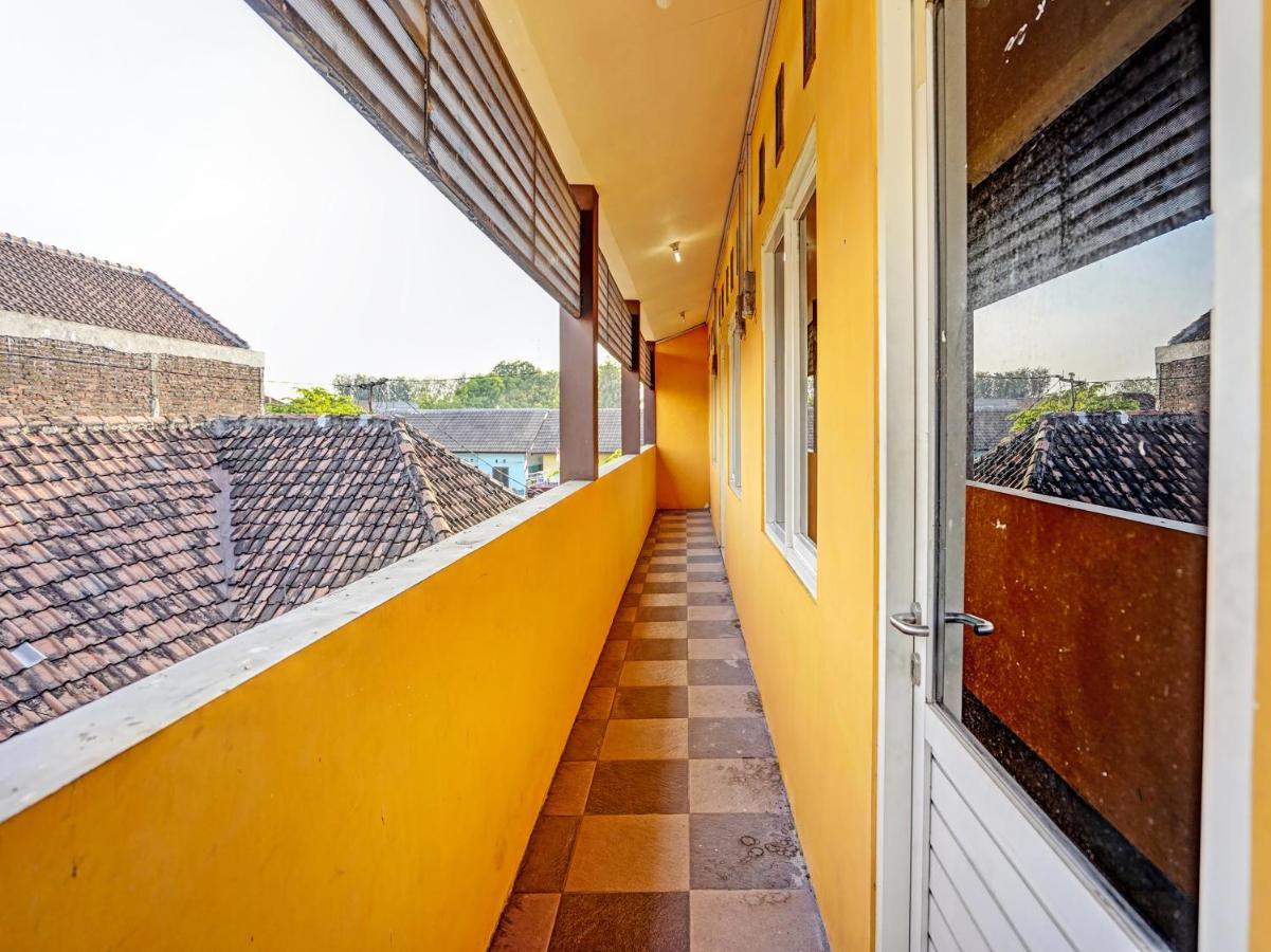 Spot On 91595 Sruni Syariah Gedangan Exterior foto